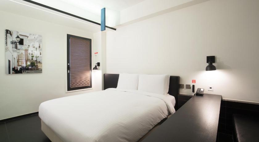 Image of Superior Double 8