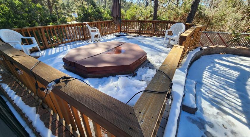아이딜와일드 (CA) Silver Pines Lodge 2성급 숙소 객실