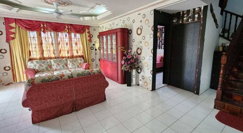 Homestay Petrajaya Kuching photo