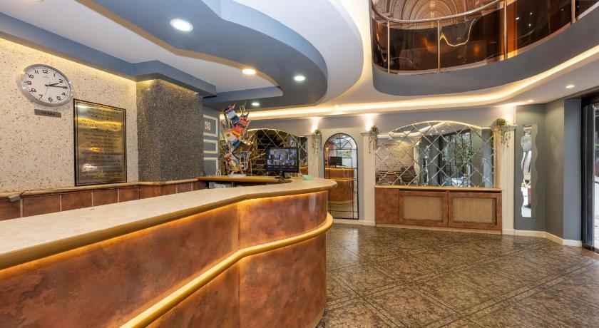 Hotel Devman photo