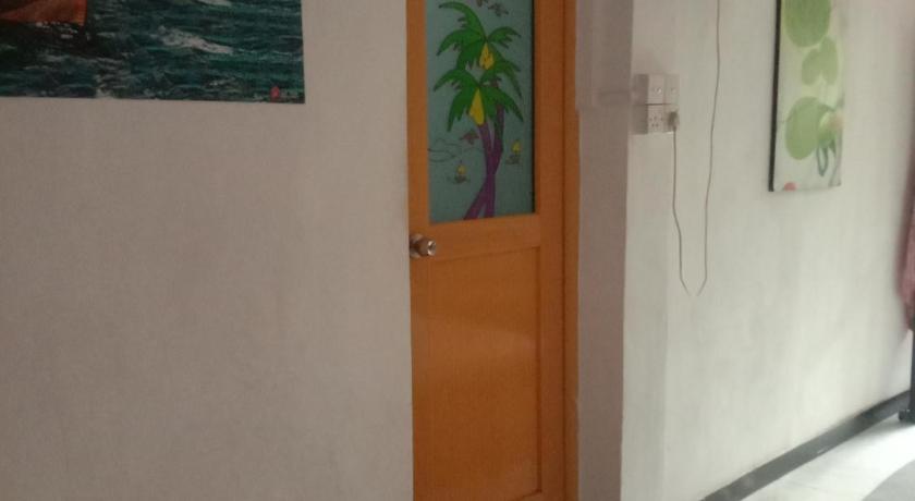 Lucky Holiday Home - image 38