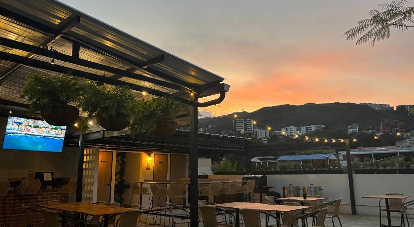 カリ HOTEL 9.5 SAN FERNANDO 4つ星 ホテル スイート