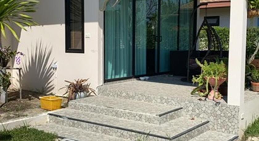 Siri Thai Lodges - image 10