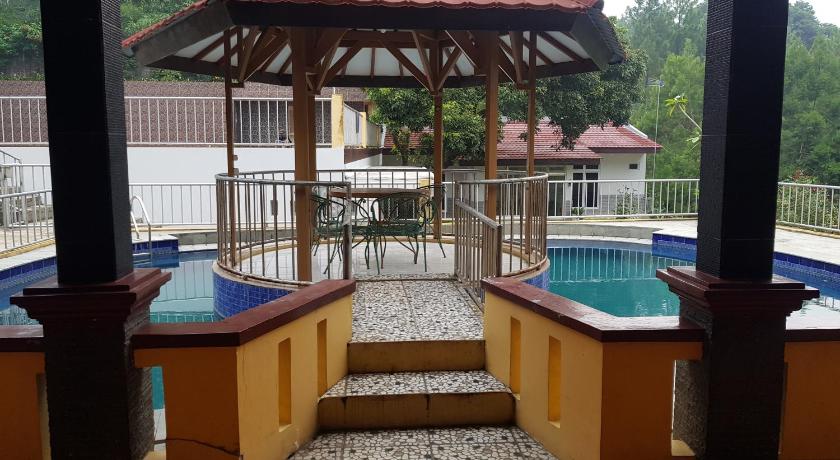 Villa Mawar Bumi Citeko photo