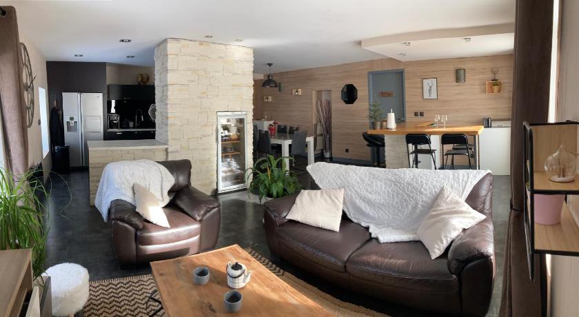 Bel appartement 115 m2 emplacement ideal