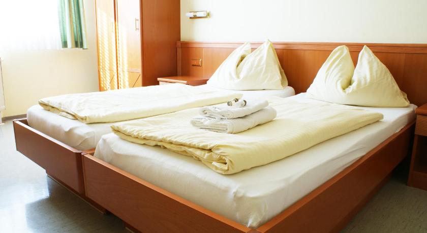 Image of Single Room 7