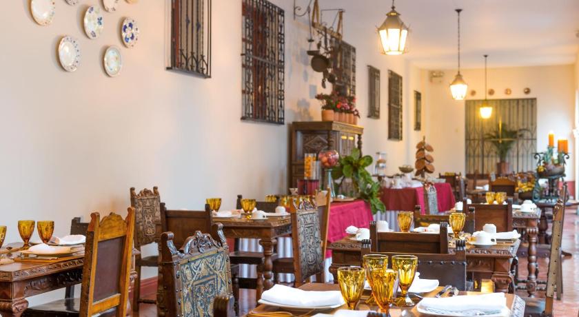 Hotel Dann Monasterio