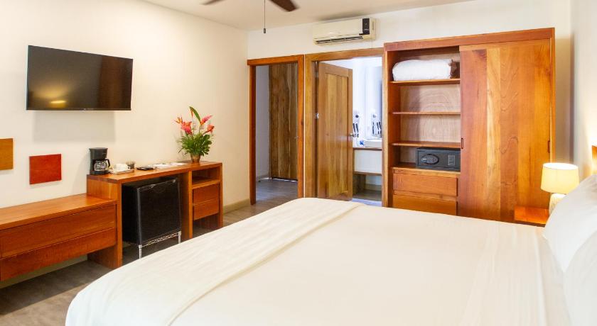 Image of Family Suite 4