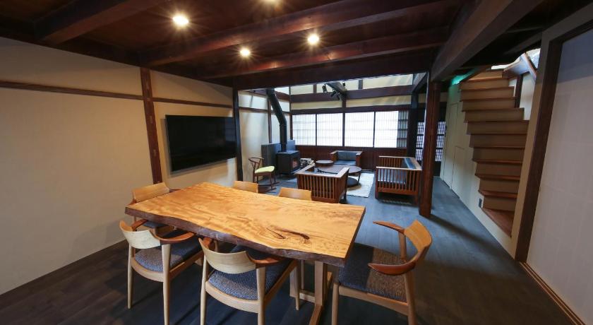高山 IORI Stay HIDA 4星级 住宿 泳池