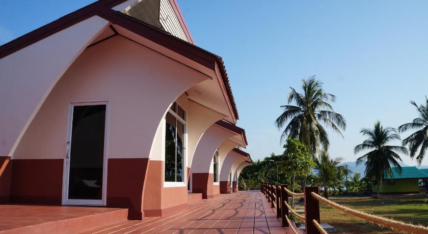 Trat Lomtalay Resort Trat 3-Star Hotel lobby