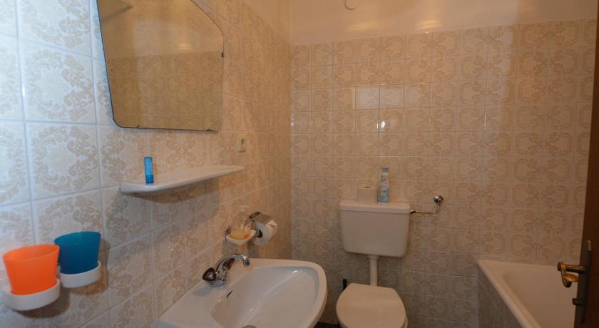 Image of Double Room with Private Bathroom 8