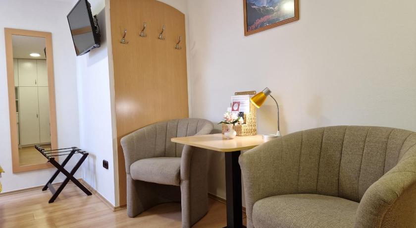 Image of Standard Double or Twin Room 5