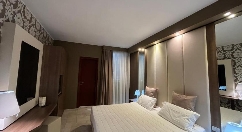 Standard Double Room, Hotel Lafayette in Giovinazzo