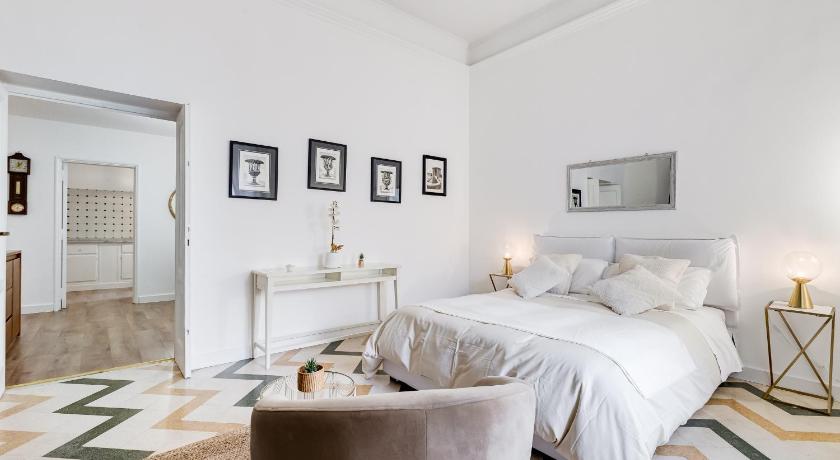 Living Rome Repubblica apartment — Hotel in Rome