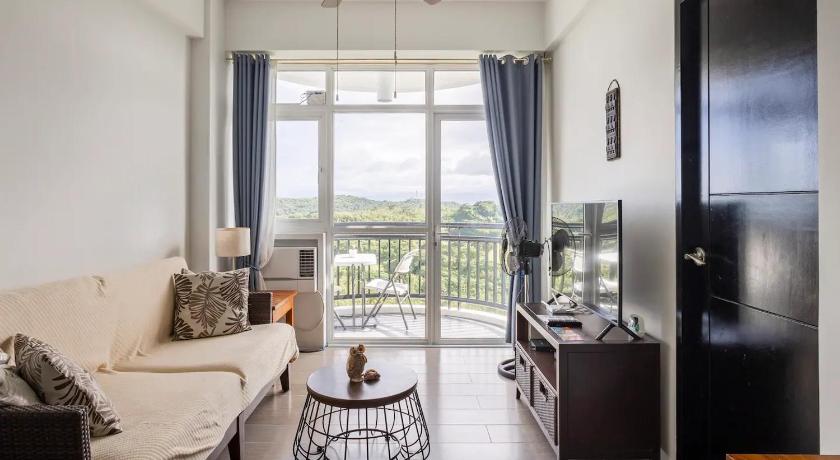 QUIET HOME with private beach — Hotel in Boracay Island