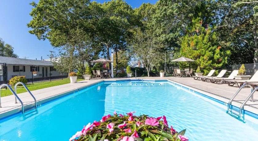 Falmouth Heights Motor Lodge — Hotel in Falmouth (MA)