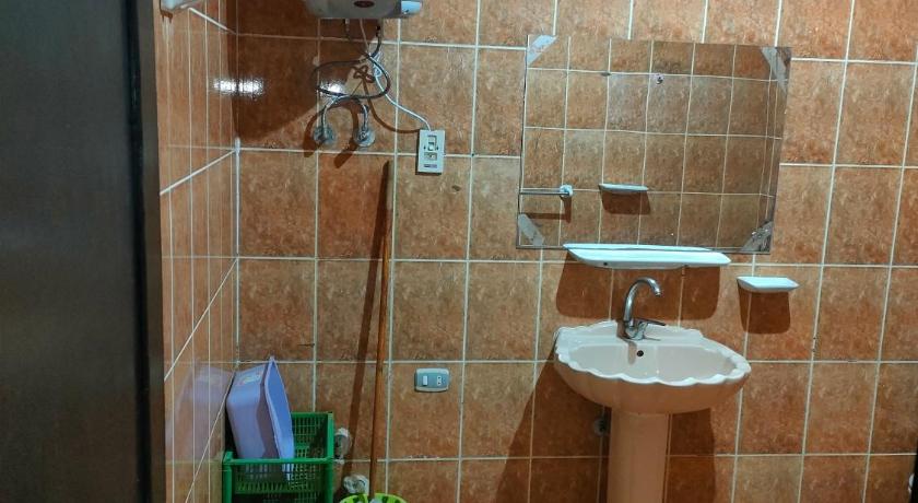 Image of One-Bedroom Apartment 7