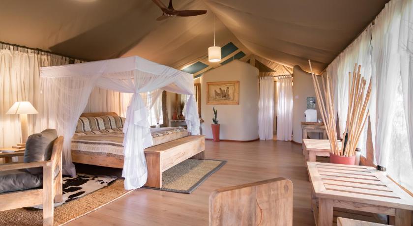 Kibo Safari Camp photo