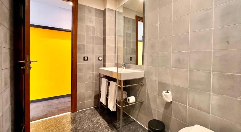 Image of Deluxe Twin Room 7