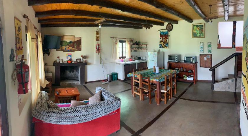 HOSTAL ISABELLA photo