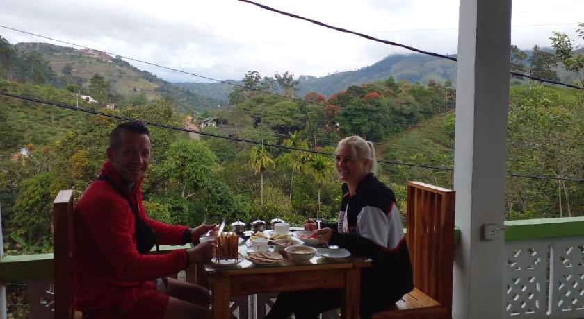 Richard Homestay photo