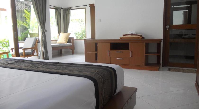 Gili Smile Bungalow - image 25