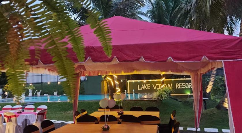 Lake View Resort-Sea & Safari photo