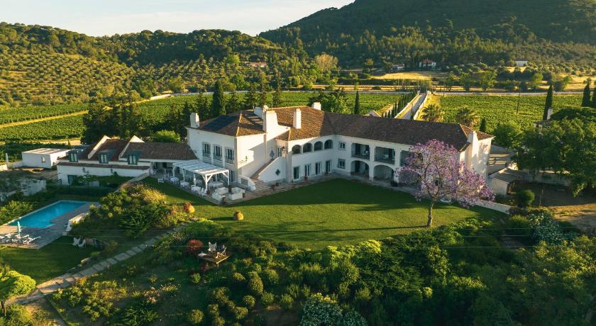 Hotel Casa Palmela - Small Luxury Hotels of The World, Hotel &amp; Villas — Hotel in Setubal
