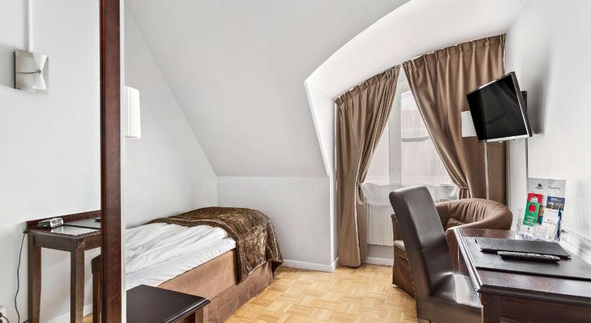 Image of 1 Single Bed, NonSmoking, Standard Room 1