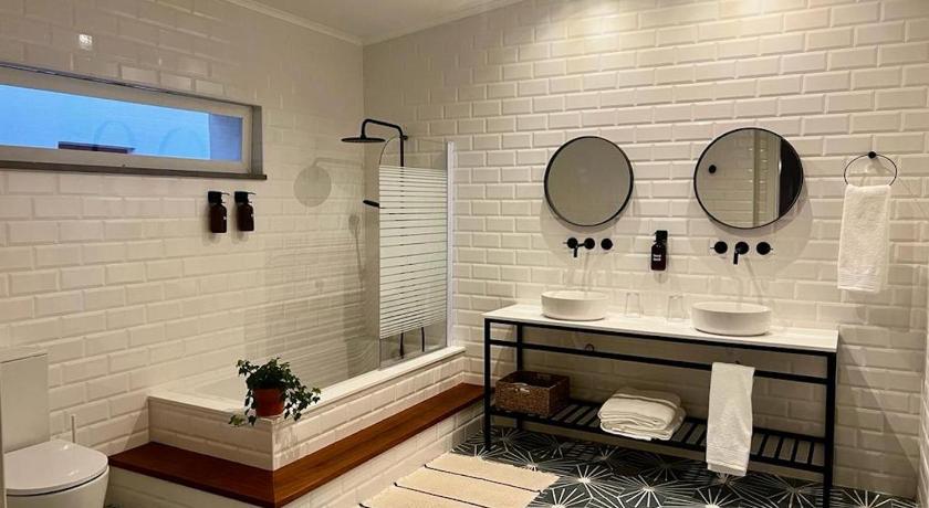 Monsaraz Viva! Farmhouse 4-Star Guesthouse suite