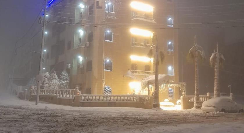 Al Karawan Hotel Apartments photo