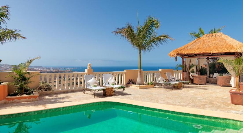 Image of Grand Majestic Villa with private pool 2