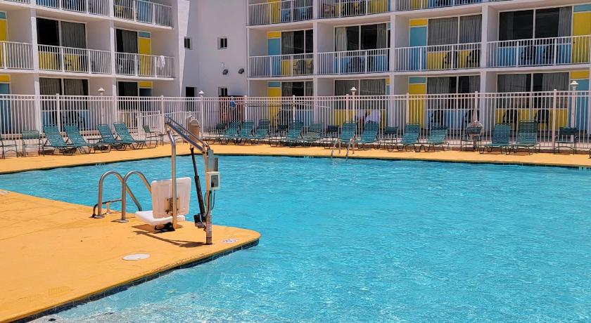 Kokomo Suites photo