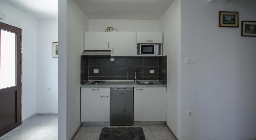 Apartment Tosca with Parking photo