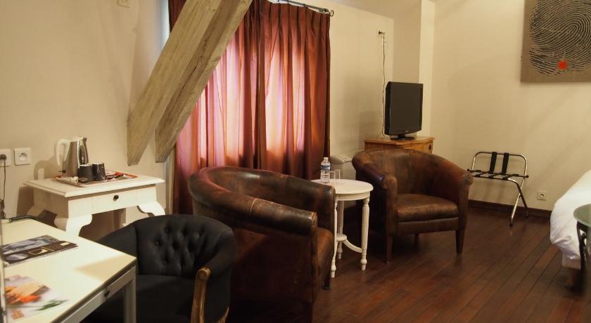 Logis Hotel Les Pages