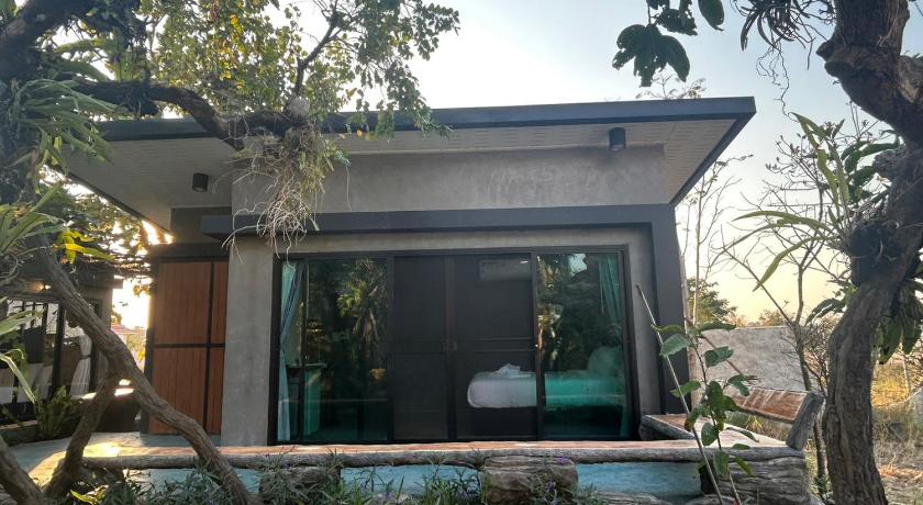 Image of Standard Double Garden View 17