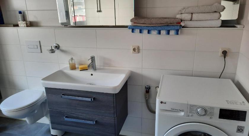 Gastewohnung Alt Salbke mit Kuche photo