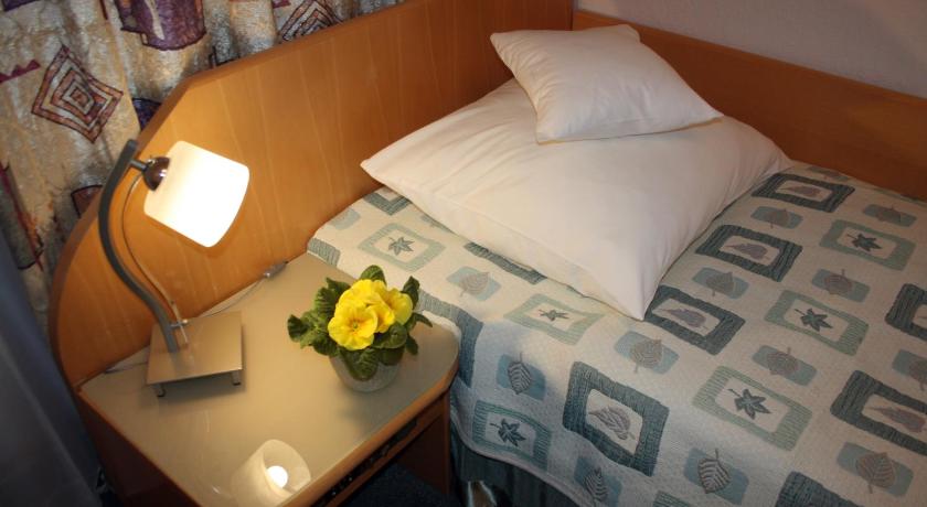 Hotel Logos photo