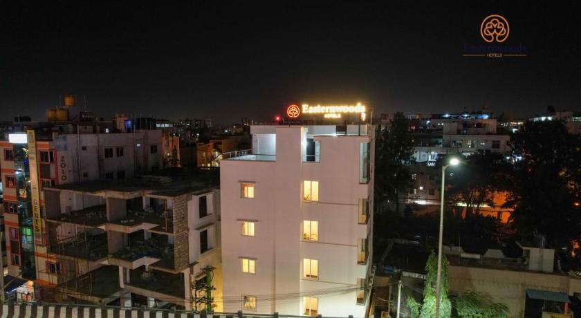 Easternwoods Hotels – Bangalore, MN