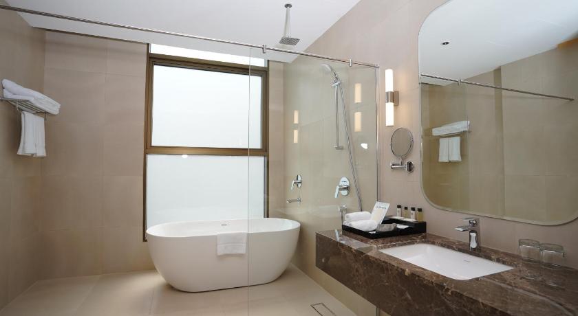 Jasmine Garden Hotel - image 11