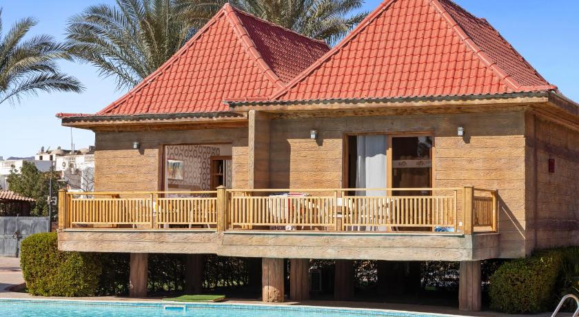Image of Two-Bedroom Jacuzzi Bungalow 13