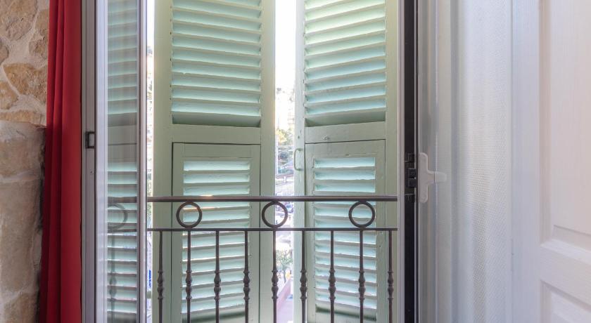 Image of Triple Room 1