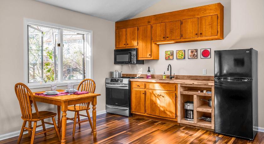 윈터그린 (VA) Love Ridge Mountain Lodging 4성급 숙소 외관