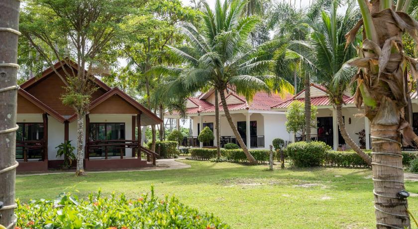 Matcha Lanta Resort - image 12