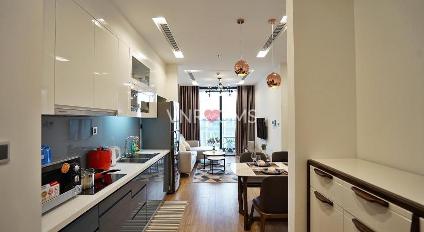Room 304 Vinhomes Metropolis Kim Ma Ba Dinh Hanoi - image 12