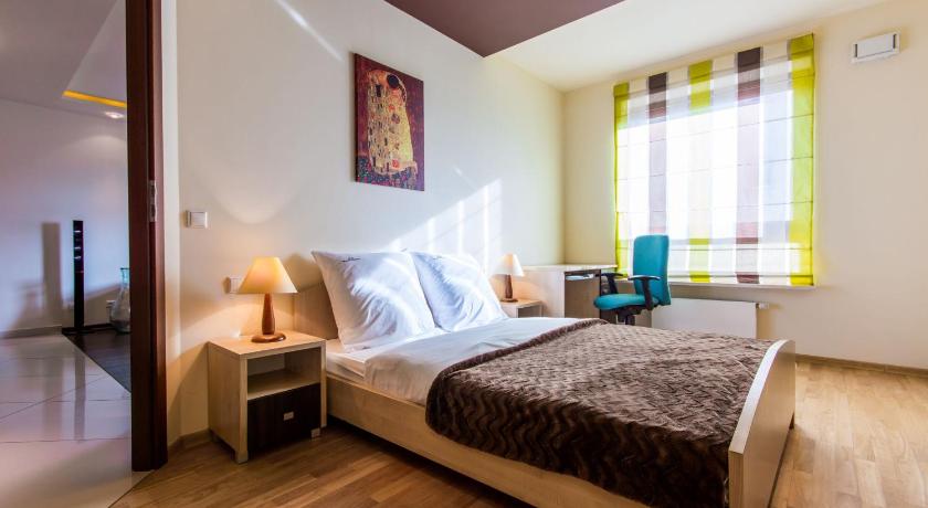 EXCLUSIVE Aparthotel photo