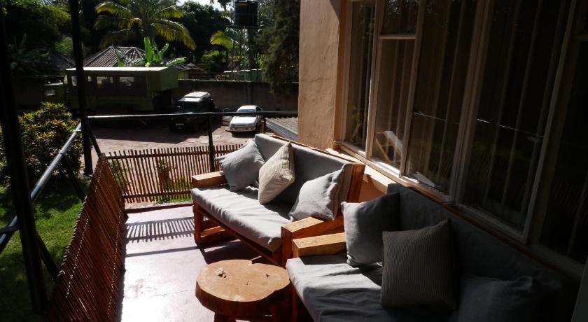Jinja Backpackers photo
