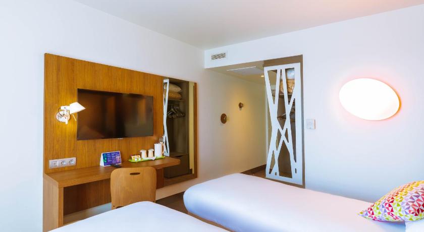 Image of Standard Twin Room 3