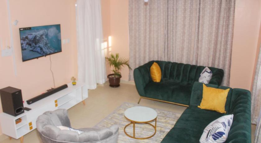 Royal Palms Executive 2& 1 bedrooms BNB Wote town