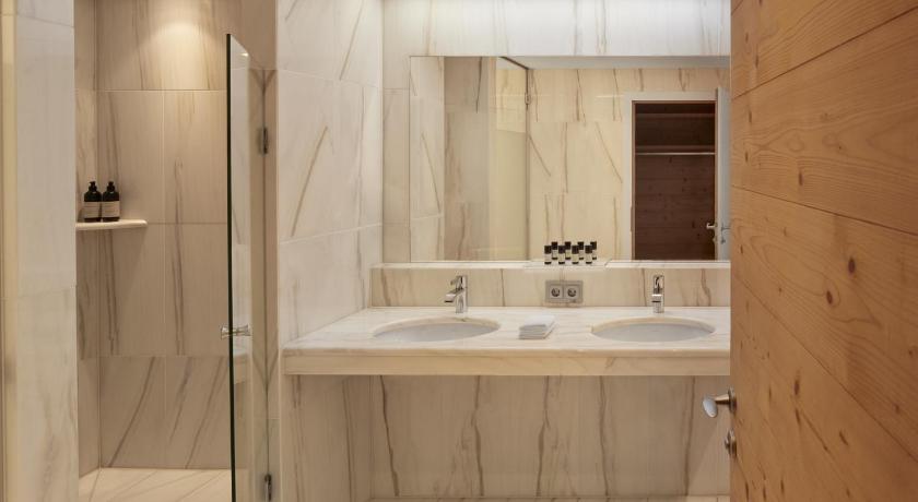 Deluxe kétszemélyes szoba (Deluxe Double Room) fotója 3